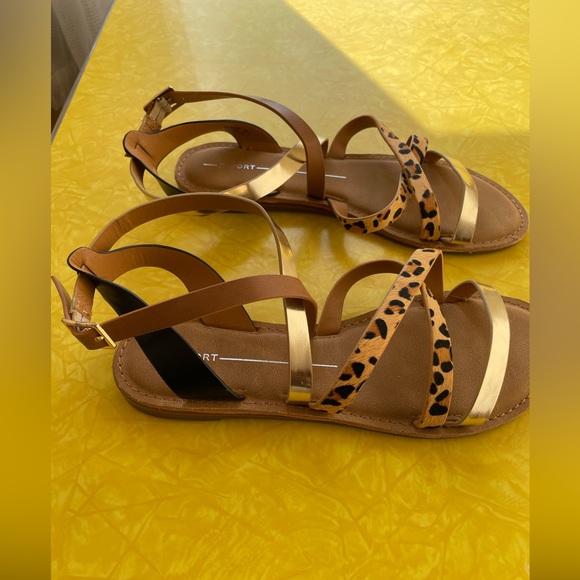 Only worn once! Gladiator cheetah print sandal from ModCloth! - Picture 4 of 7